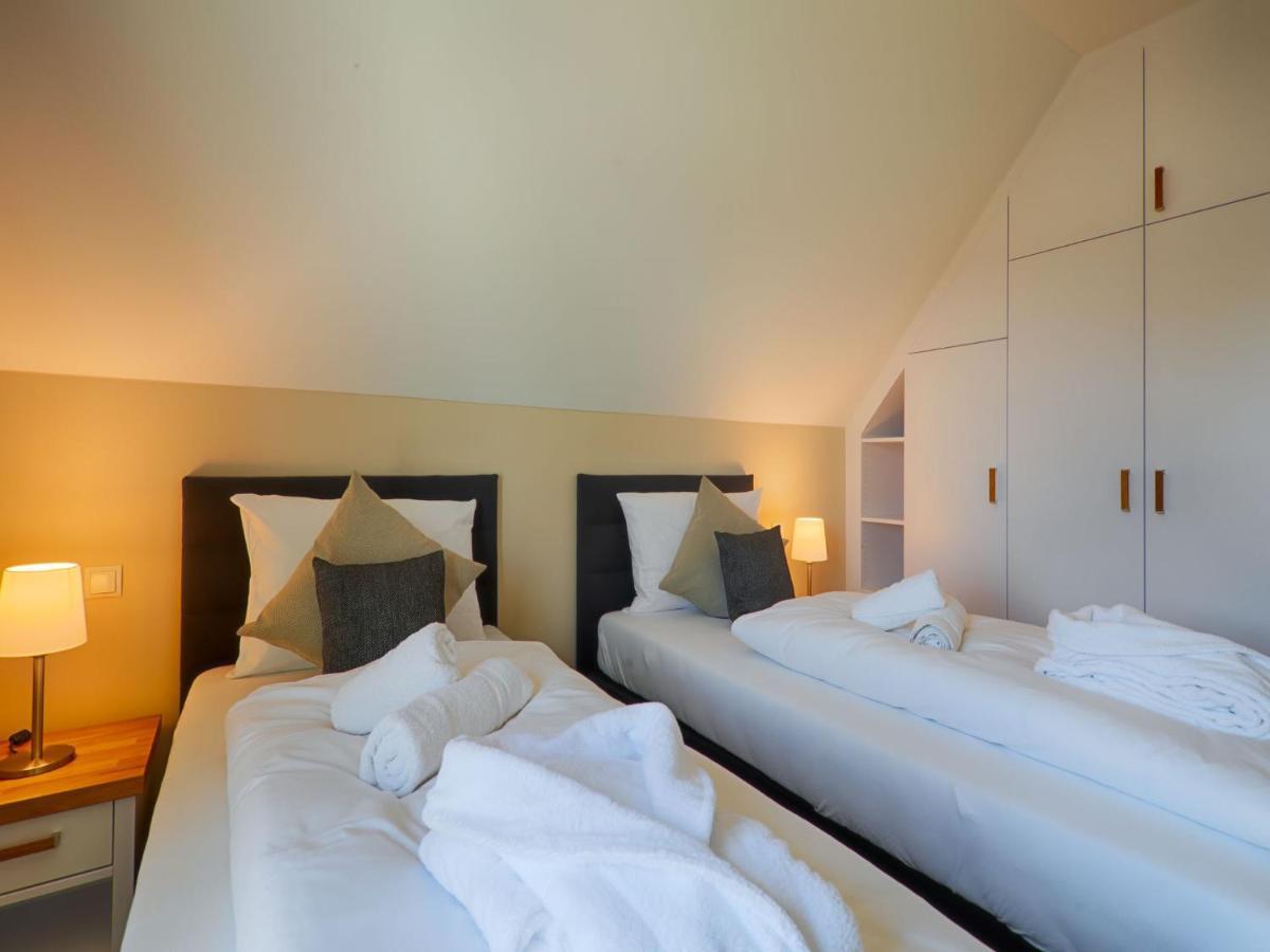 Reetland Am Meer - Luxus Reetdachvilla Mit 3 Schlafzimmern, Sauna Und Kamin F18 درانسكي المظهر الخارجي الصورة